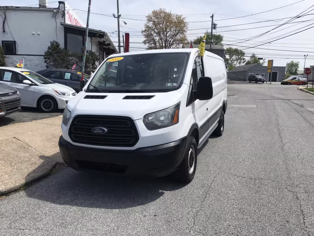 2017 Ford Transit - 1FTYR1ZM1HKA04028 - Image #2