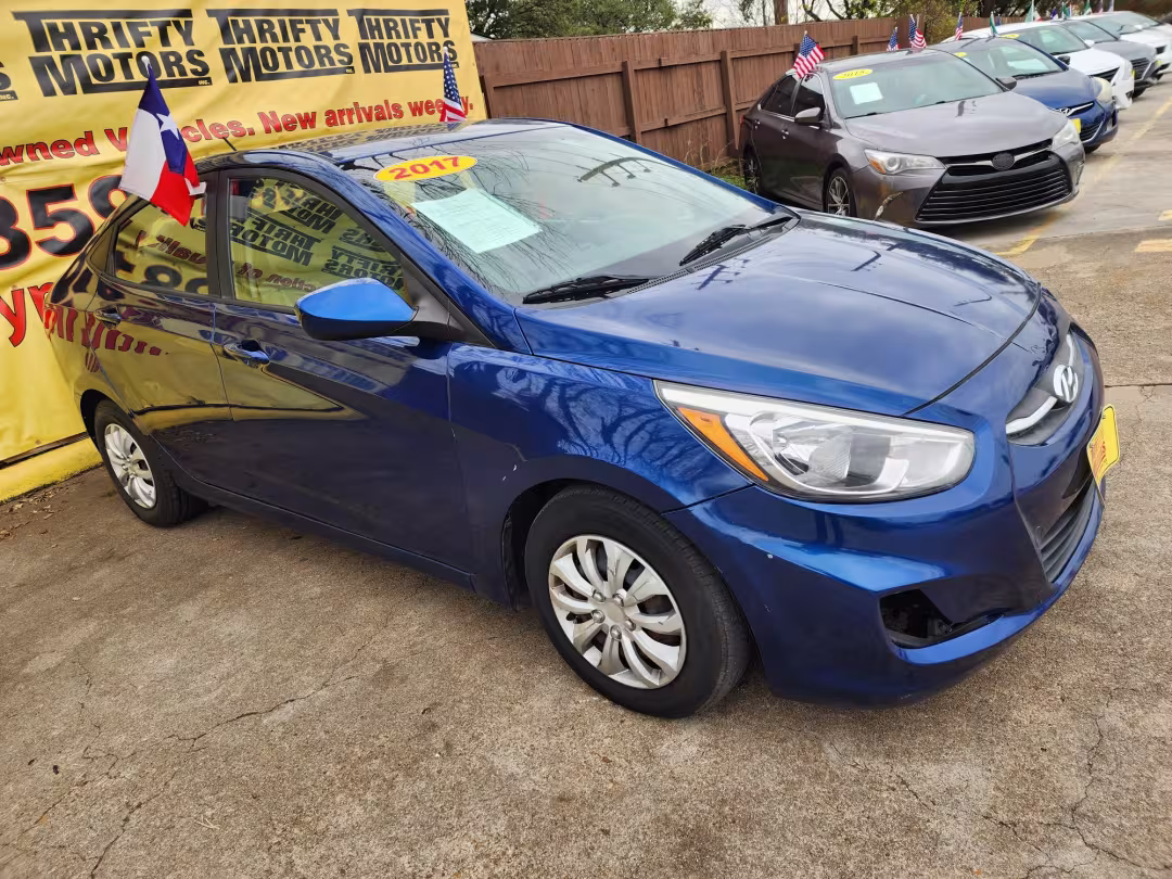 2017 Hyundai Accent - KMHCT4AE1HU271977 - Image #2
