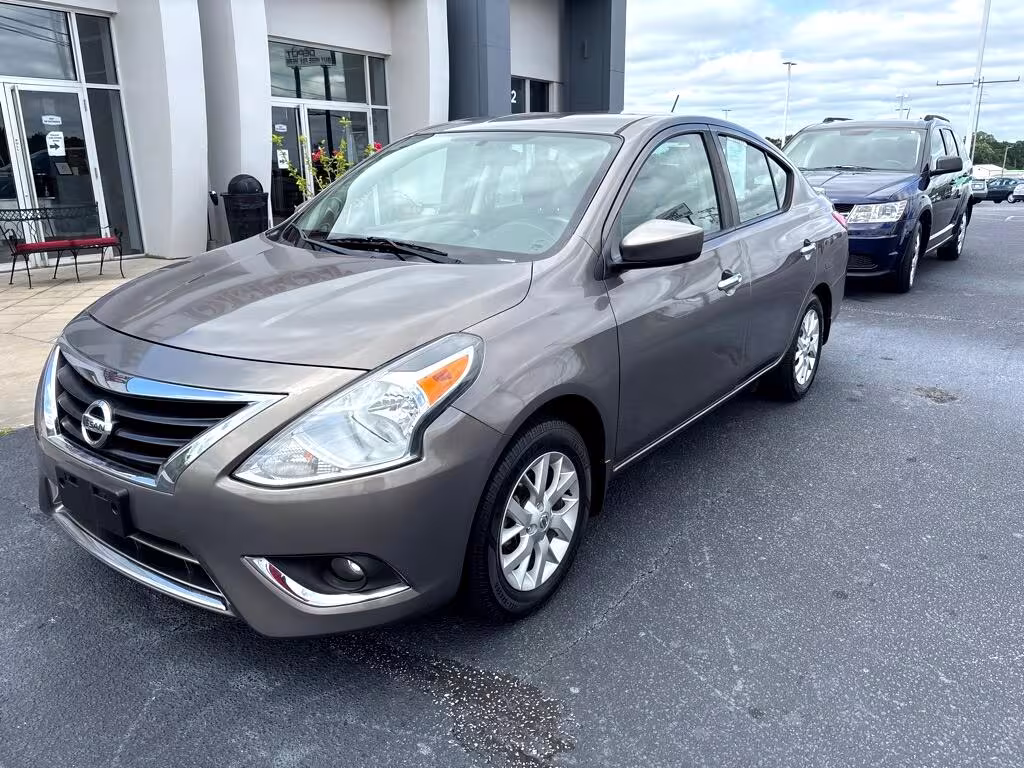 2017 Nissan Versa - 3N1CN7AP6HL810219 - Image #2