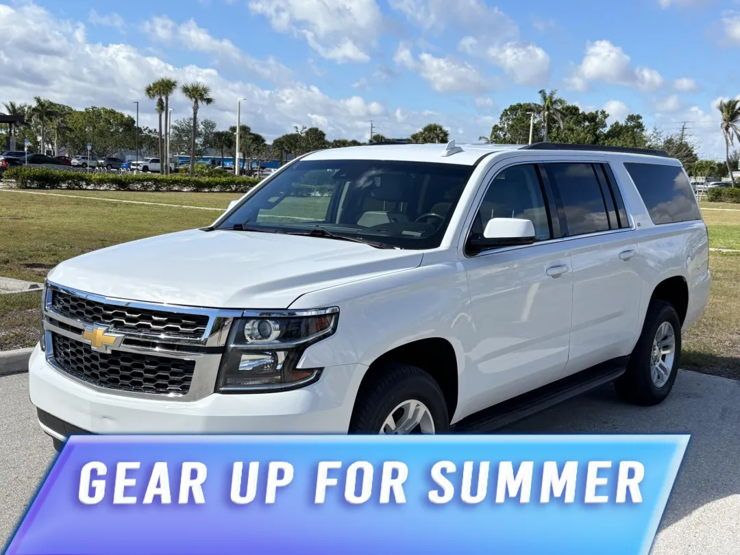 2018 Chevrolet SUBURBAN - 1GNSCHKC4JR210711 - Image #1