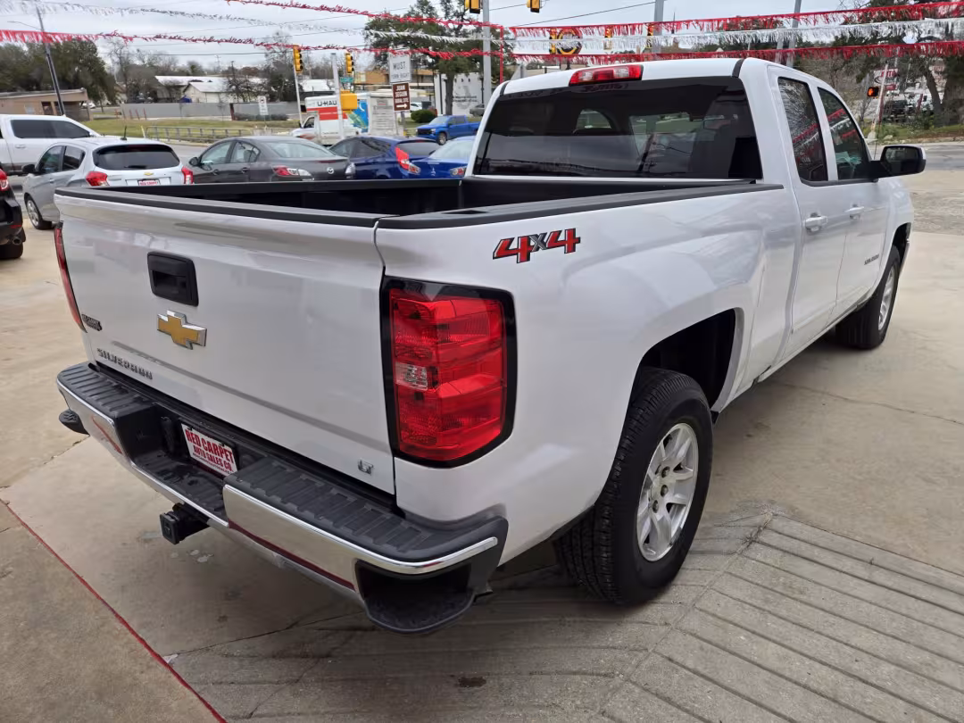 2018 Chevrolet Silverado 1500 - 1GCVKREH7JZ268804 - Image #2