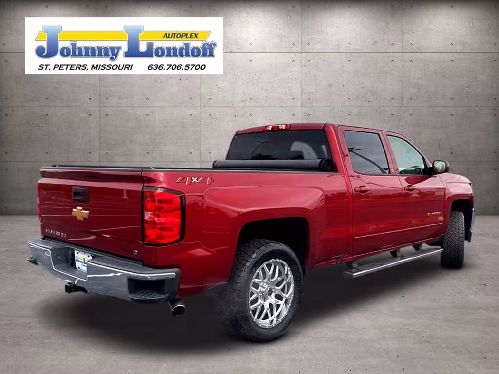 2018 Chevrolet Silverado - 3GCUKRECXJG502059 - Image #2