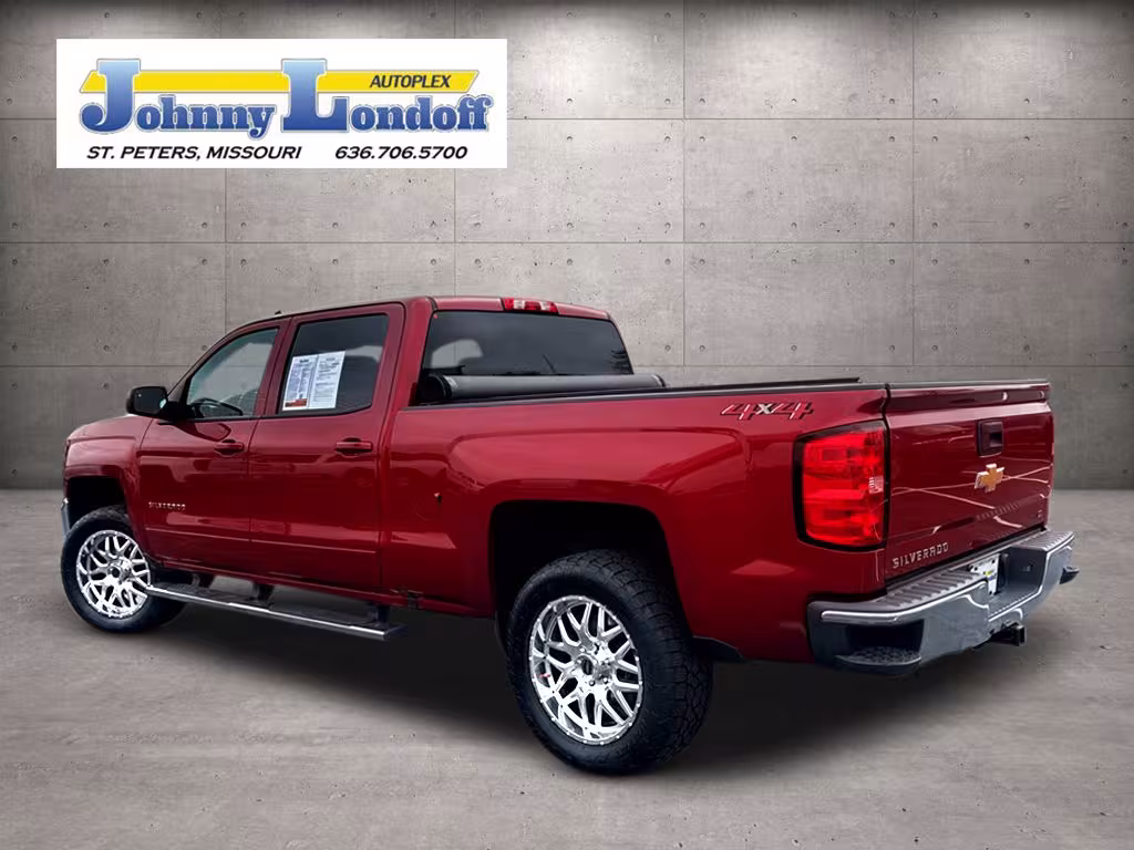2018 Chevrolet Silverado - 3GCUKRECXJG502059 - Image #3