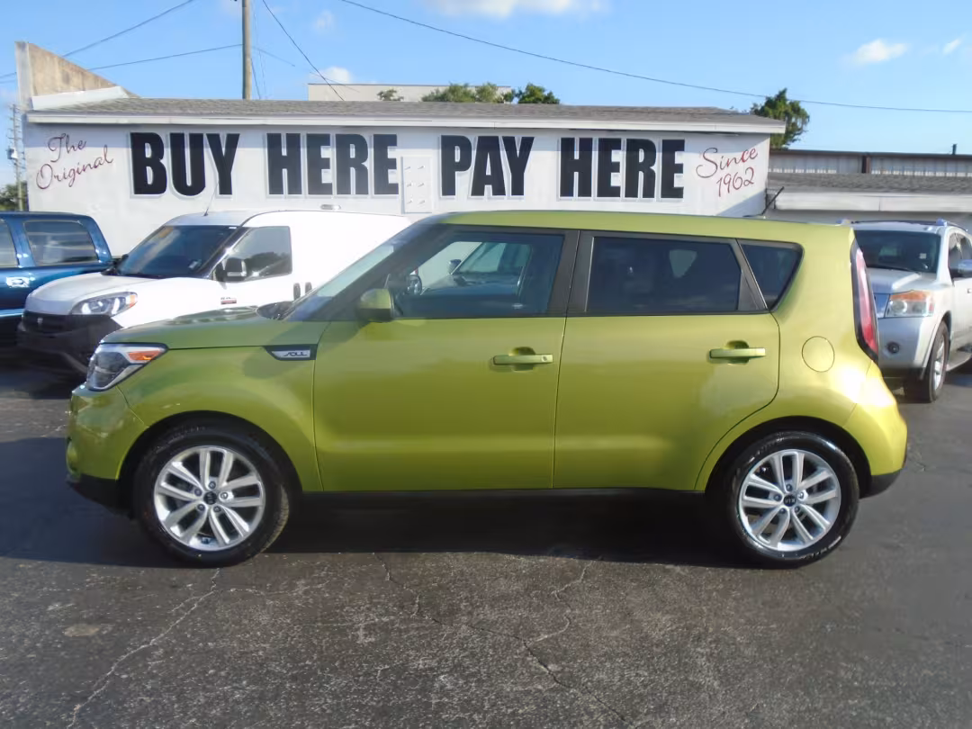 2018 Kia Soul - KNDJP3A53J7889364 - Image #1