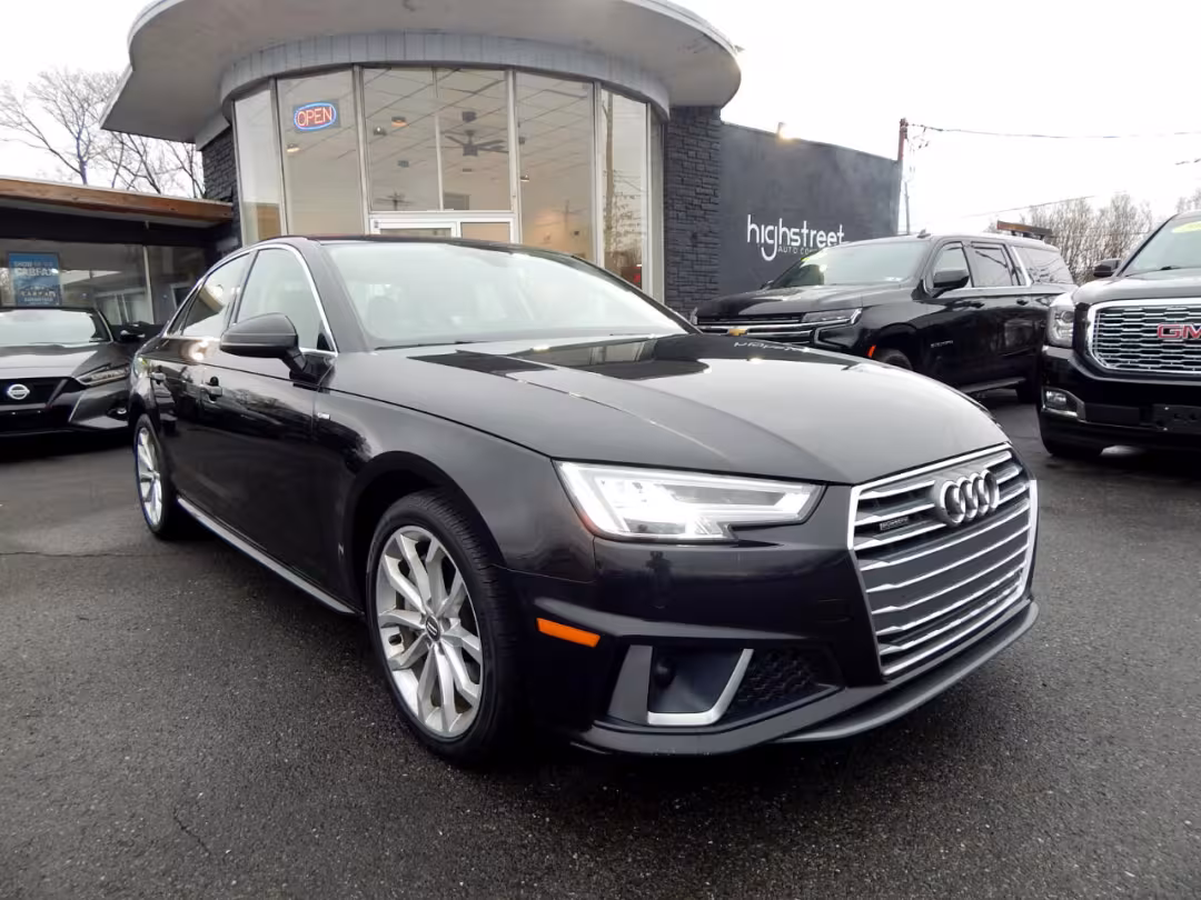 2019 Audi A4 - WAUENAF41KN002205 - Image #2