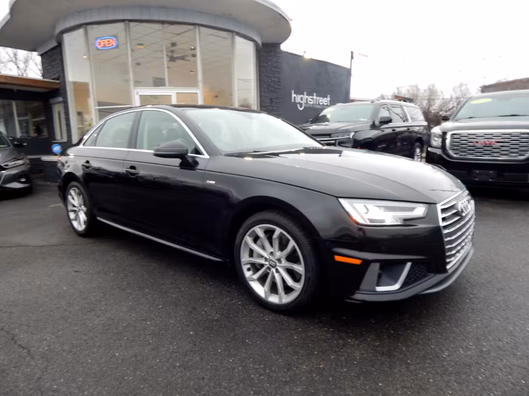 2019 Audi A4 - WAUENAF41KN002205 - Image #3