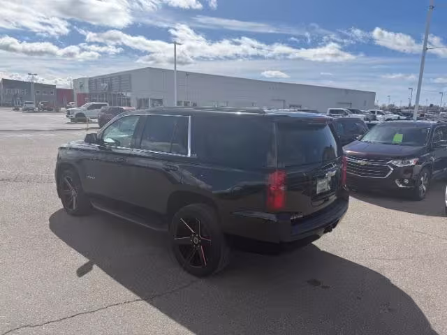 2019 Chevrolet Tahoe - 1GNSKBKC8KR304799 - Image #2