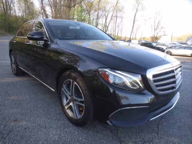2019 Mercedes-Benz E-Class - WDDZF4KB5KA580411 - Image #1