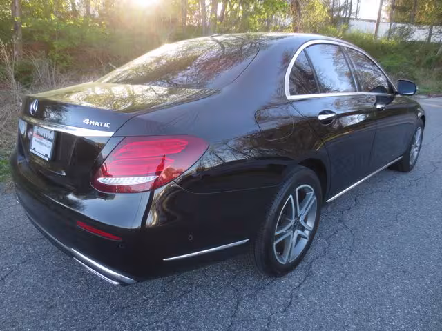 2019 Mercedes-Benz E-Class - WDDZF4KB5KA580411 - Image #3