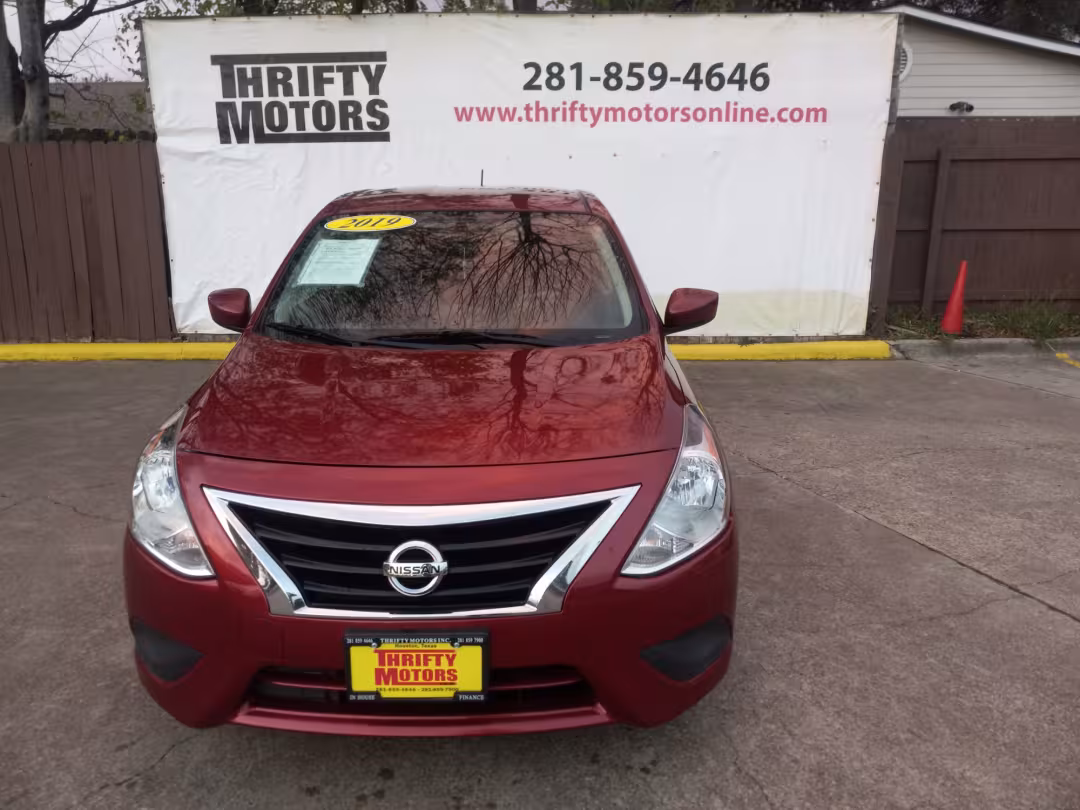 2019 Nissan Versa - 3N1CN7AP5KL847172 - Image #1