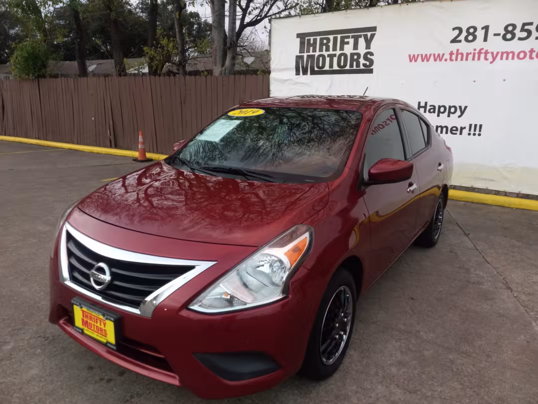 2019 Nissan Versa - 3N1CN7AP5KL847172 - Image #2