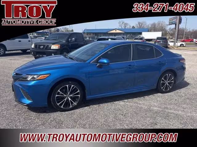 2019 Toyota Camry - 4T1B11HK6KU294352 - Image #2