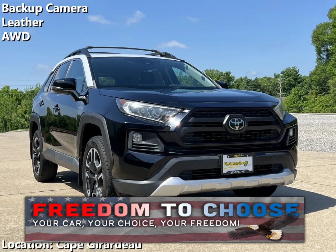 2019 Toyota RAV4 - 2T3J1RFV8KW038678 - Image #1