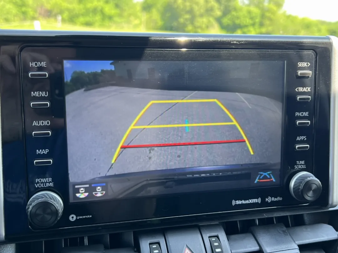 2019 Toyota RAV4 - 2T3J1RFV8KW038678 - Image #3