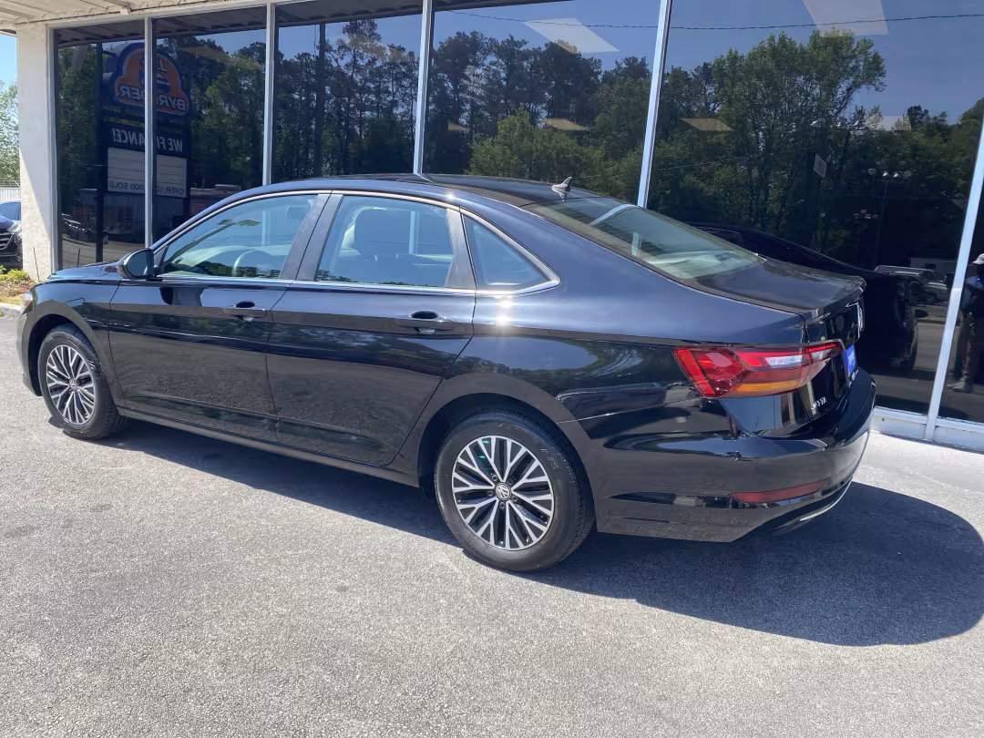 2019 Volkswagen Jetta - 3VWC57BU6KM206654 - Image #3