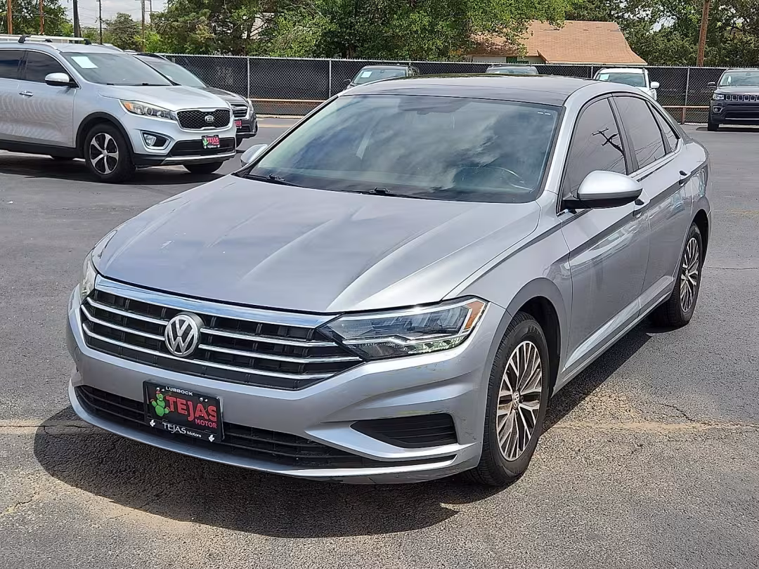 2019 Volkswagen Jetta - 3VWCB7BU4KM167698 - Image #3