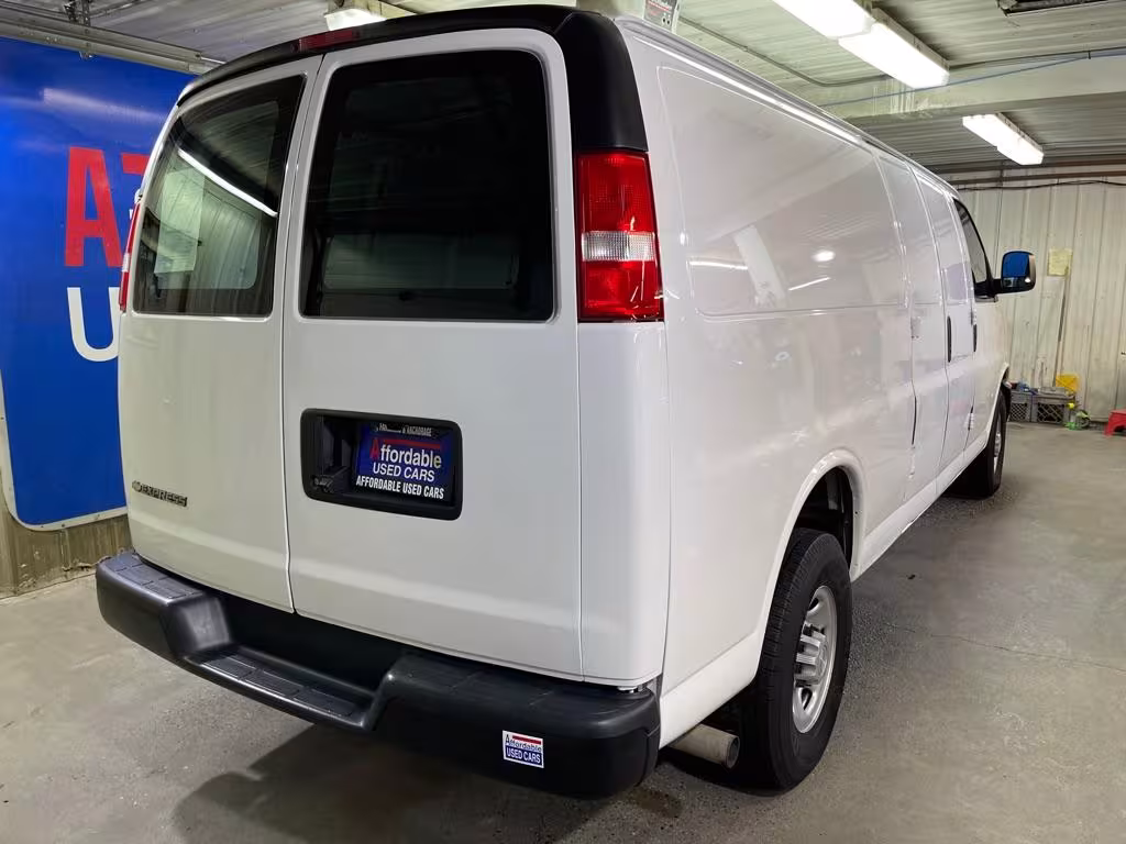 2020 Chevrolet Express - 1GCWGBFP8L1139894 - Image #2