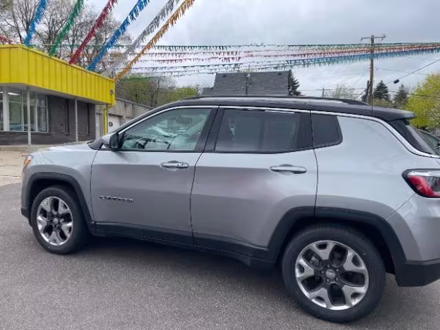 2020 Jeep Compass - 3C4NJCCB3LT198422 - Image #2