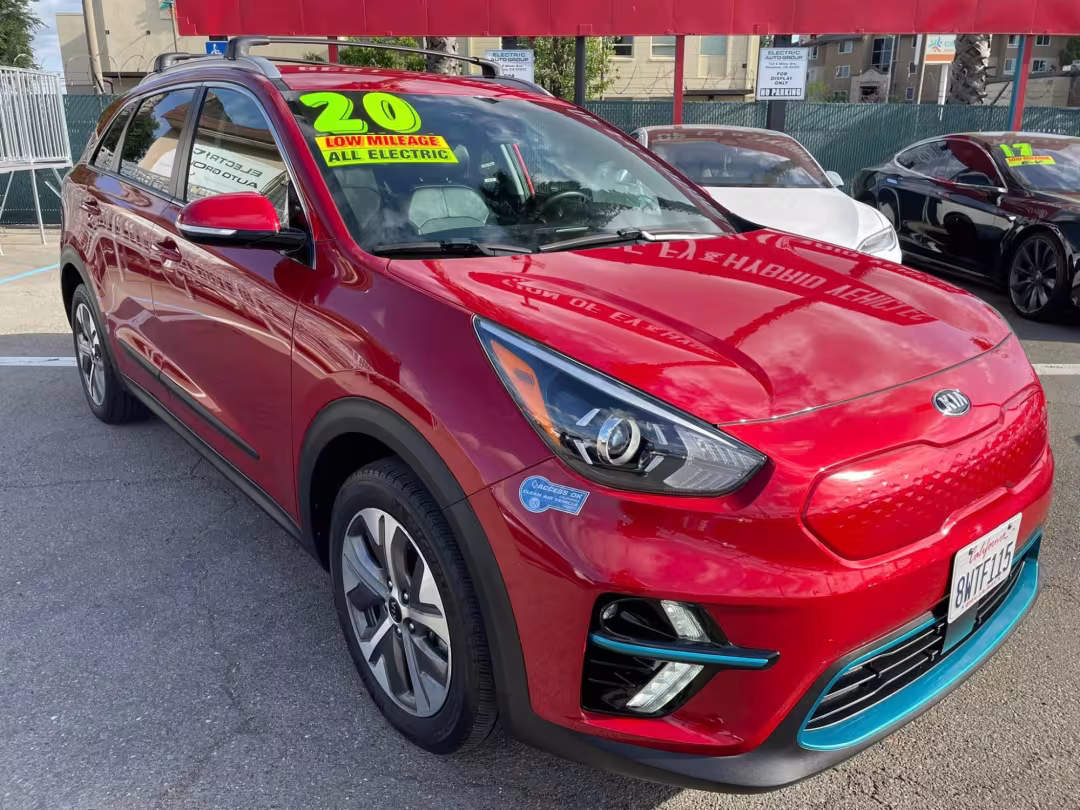 2020 Kia Niro EV - KNDCC3LG9L5064866 - Image #1