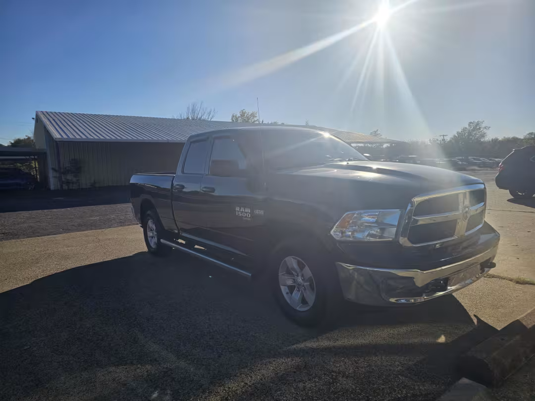 2020 Ram 1500 Classic - 1C6RR7GT2LS139729 - Image #1