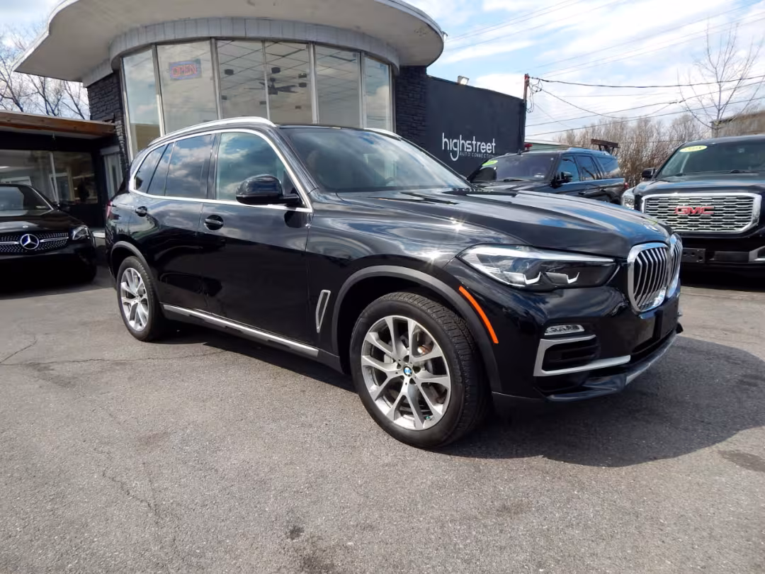 2021 BMW X5 - 5UXCR6C07M9G45541 - Image #3