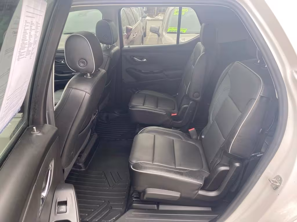 2021 Chevrolet Traverse - 1GNEVNKW3MJ245128 - Image #3