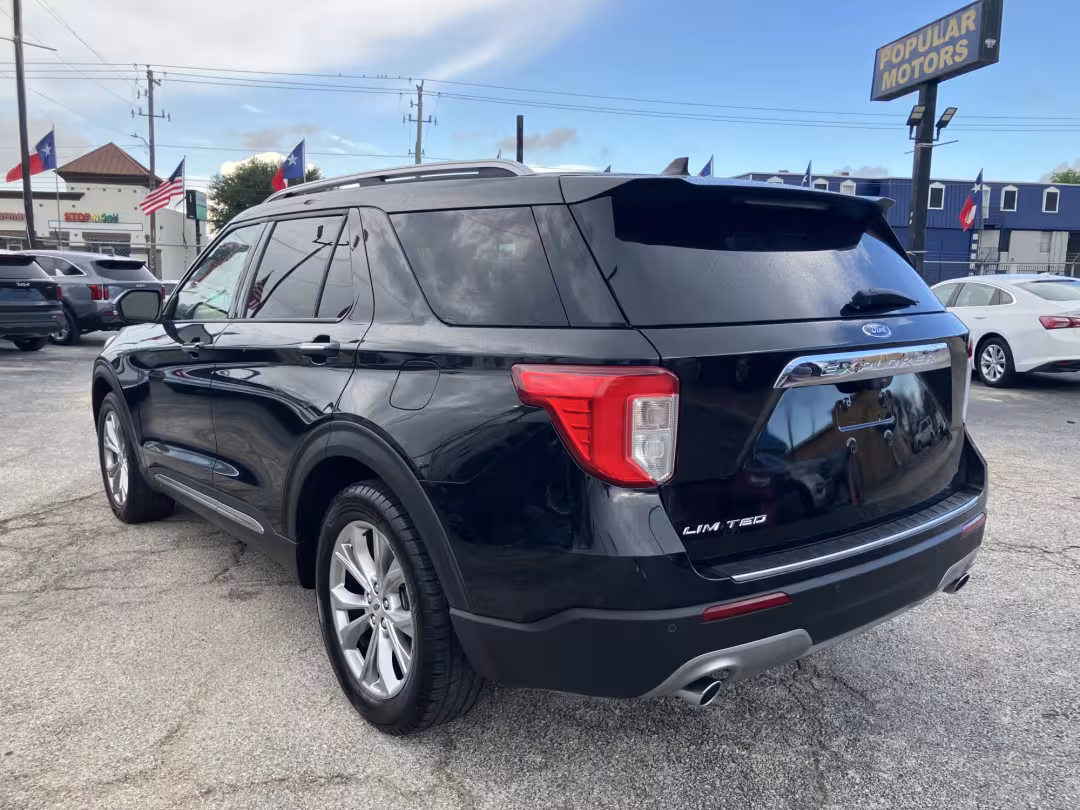 2021 Ford Explorer - 1FMSK7FH7MGB03112 - Image #2