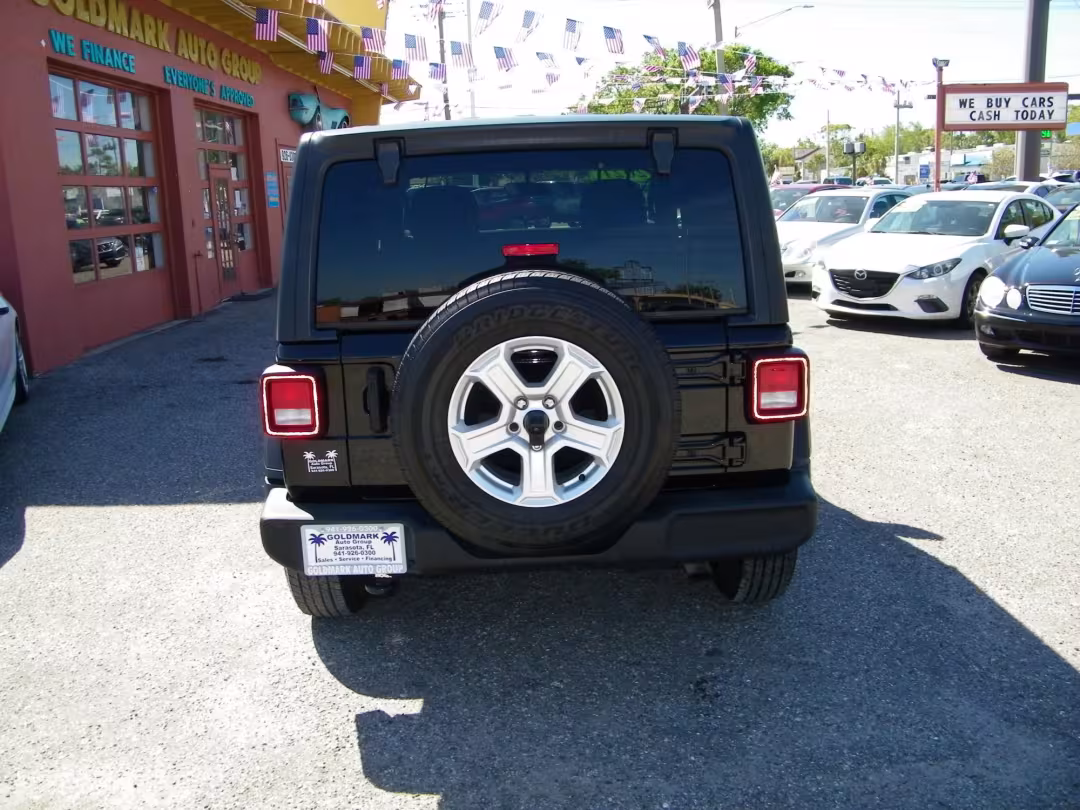 2021 Jeep Wrangler - 1C4GJXAN2MW662857 - Image #3