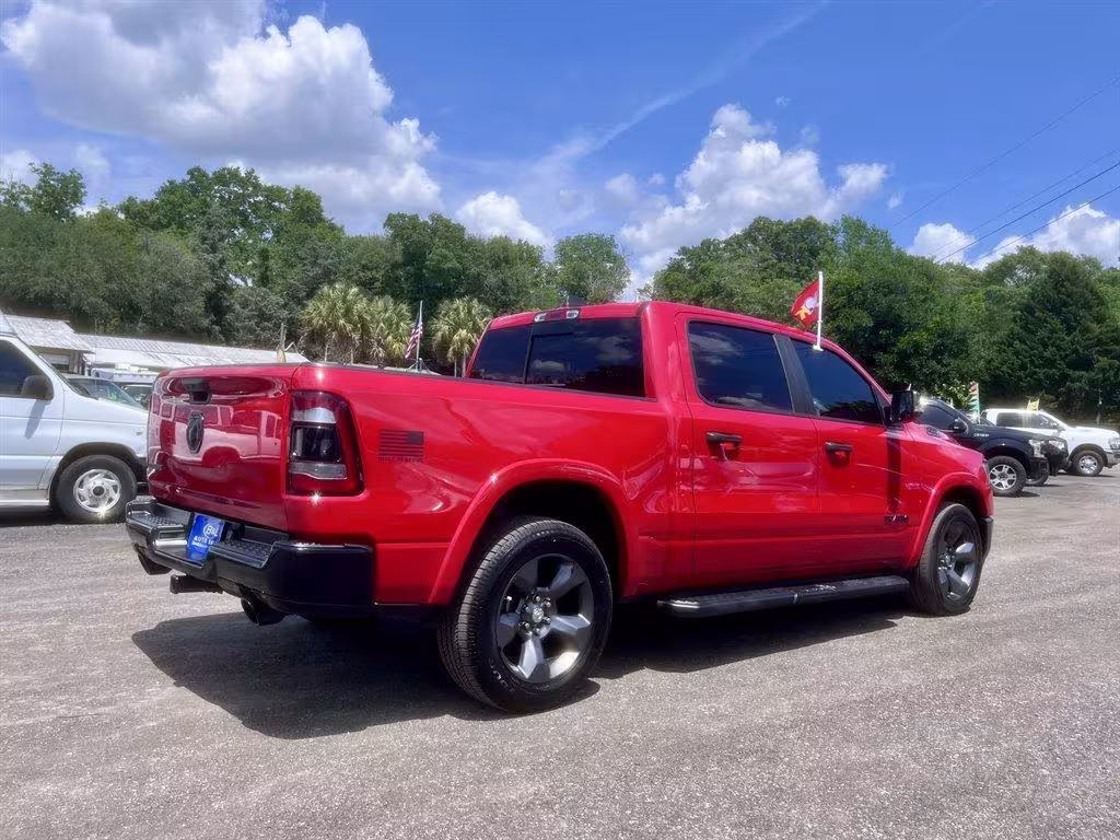 2021 Ram 1500 - 1C6RREFT4MN690430 - Image #3