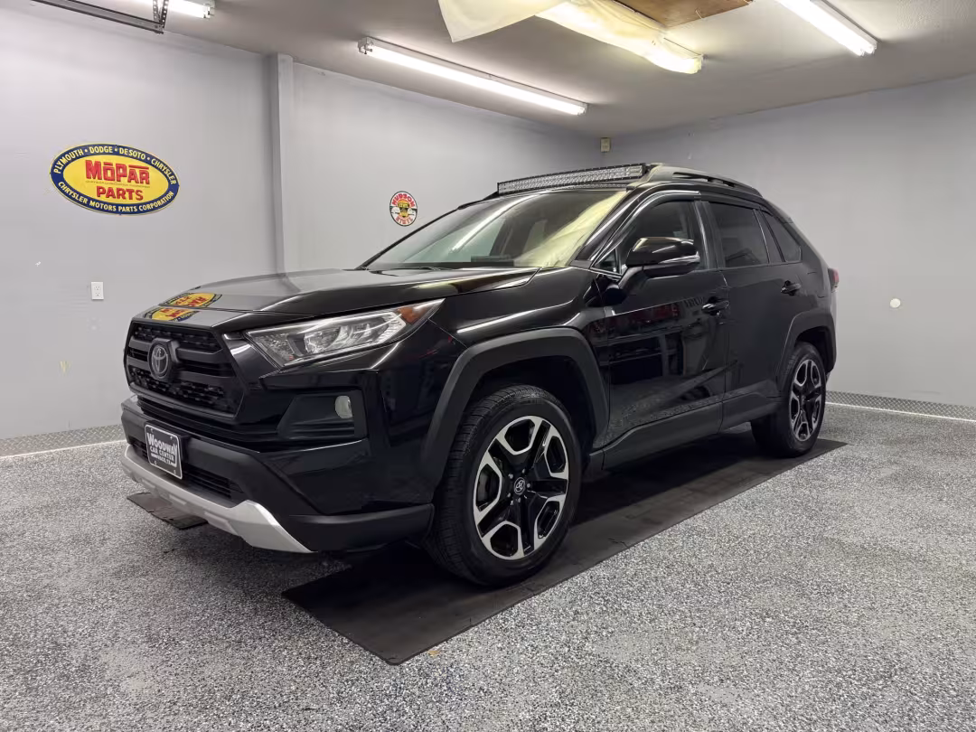 2021 Toyota RAV4 - 2T3J1RFV2MW219956 - Image #1