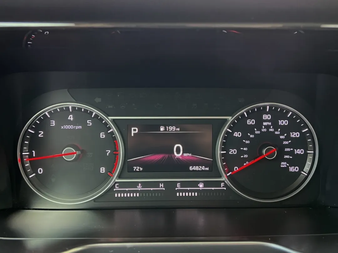 2022 Kia Sorento - 5XYRG4LCXNG098505 - Image #2