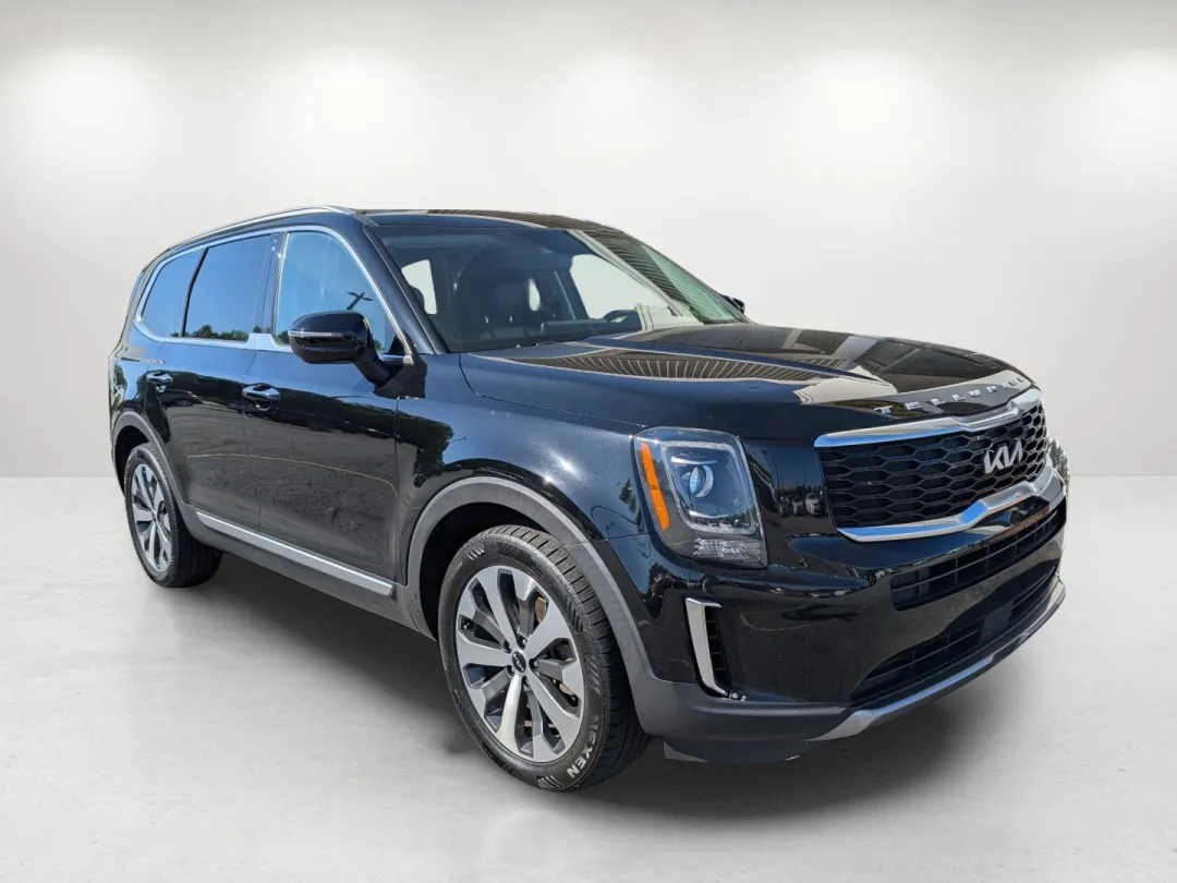 2022 Kia Telluride - 5XYP6DHC6NG220599 - Image #3