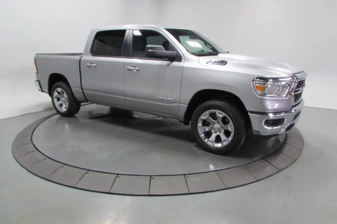 2022 Ram 1500 - 1C6SRFFTXNN386267 - Image #3