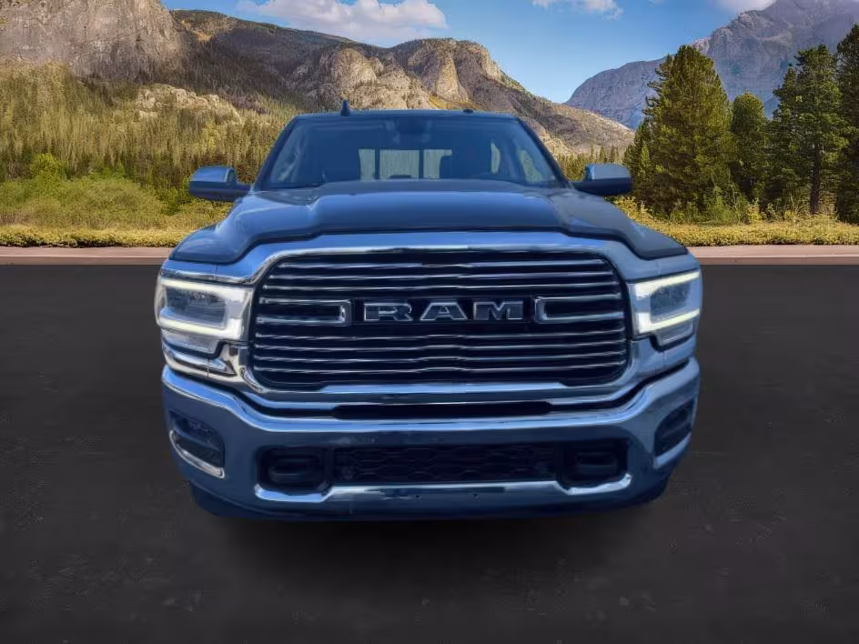 2022 Ram 2500 - 3C6UR5FJ2NG368484 - Image #3