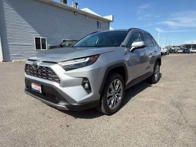 2022 Toyota RAV4 - 2T3N1RFV8NW328327 - Image #1