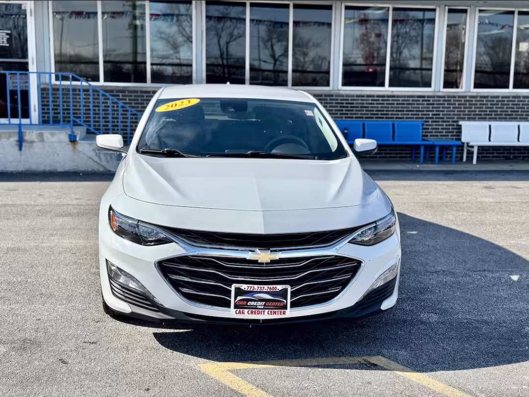 2023 Chevrolet Malibu - 1G1ZD5ST4PF137832 - Image #1