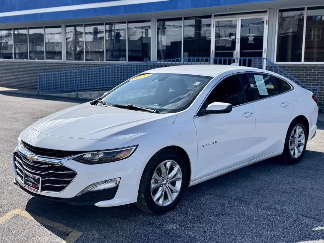 2023 Chevrolet Malibu - 1G1ZD5ST4PF137832 - Image #2
