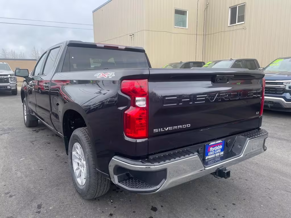 2023 Chevrolet Silverado 1500 - 3GCUDDED8PG178379 - Image #2
