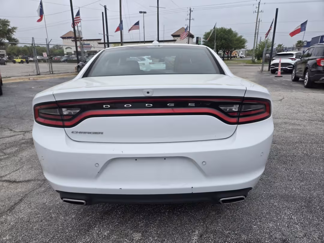 2023 Dodge Charger - 2C3CDXBGXPH550689 - Image #3