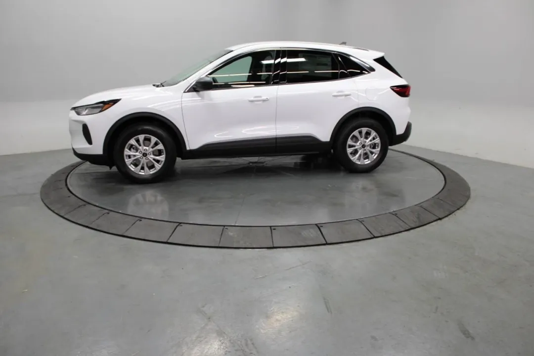 2023 Ford Escape - 1FMCU9GN1PUA79930 - Image #3