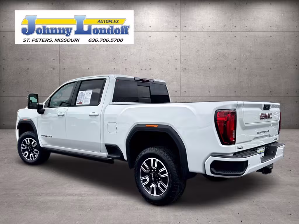 2023 GMC Sierra - 1GT49PEY8PF247353 - Image #3