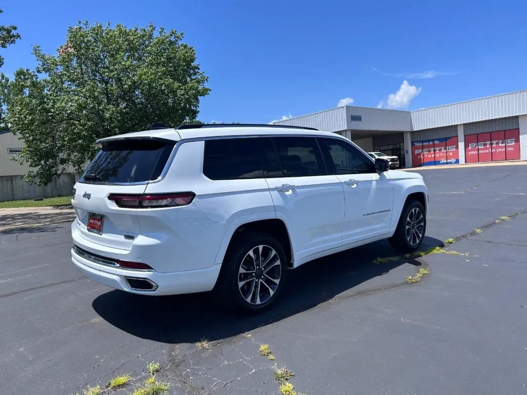 2023 Jeep Grand Cherokee L - 1C4RJKDG4P8803882 - Image #3