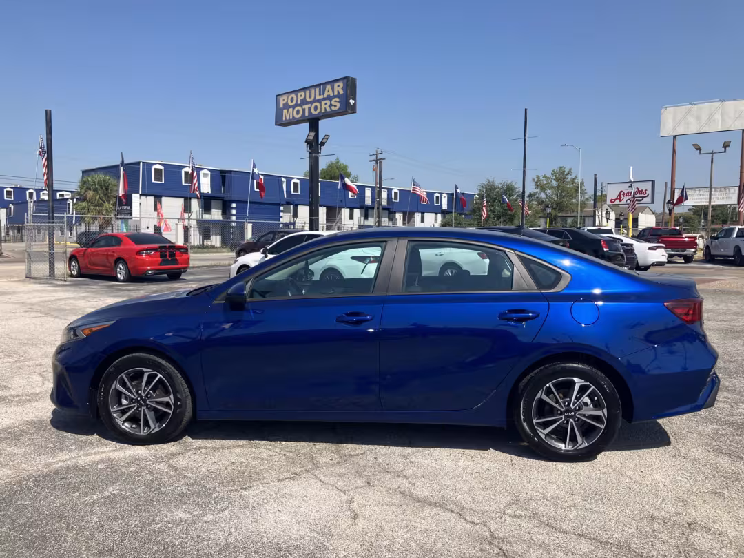 2023 Kia Forte - 3KPF24AD6PE596522 - Image #1