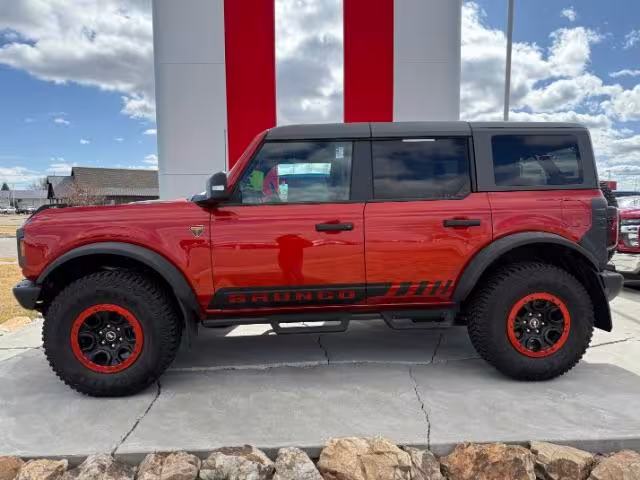 2024 Ford Bronco - 1FMEE9BP2RLA05424 - Image #1
