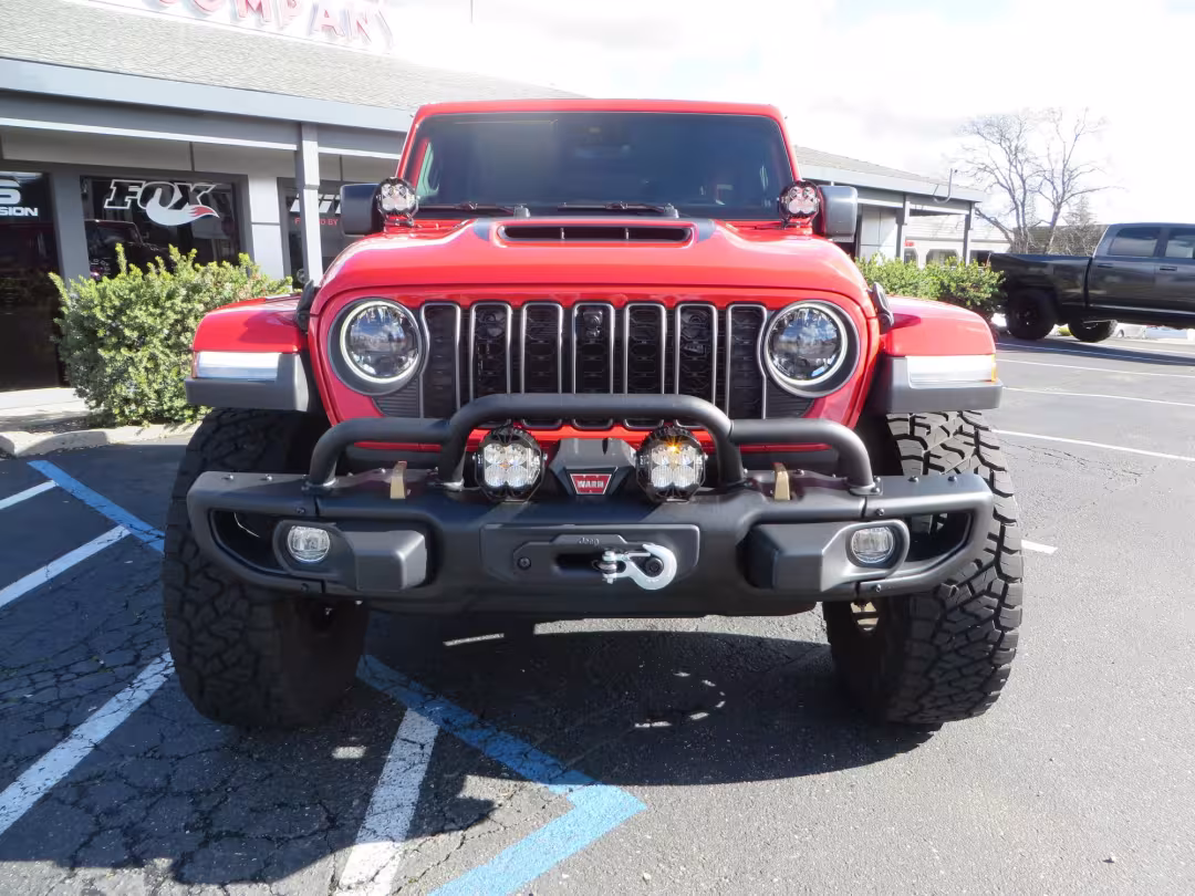 2024 Jeep Wrangler - 1C4RJXSJ3RW306154 - Image #1