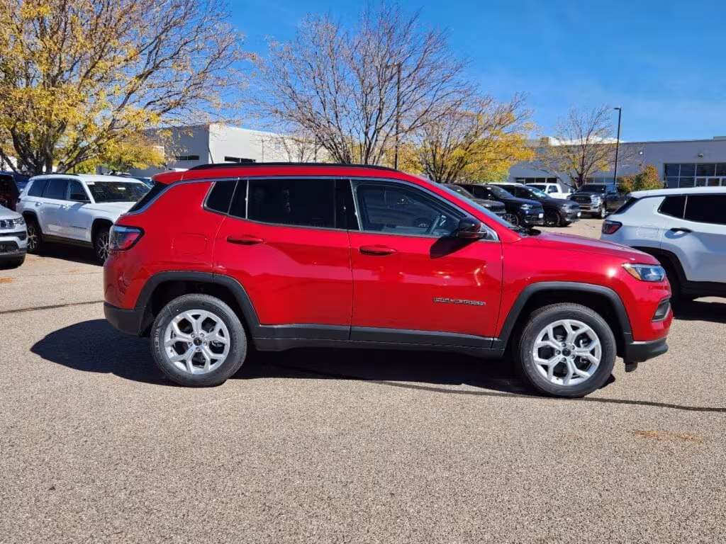 2025 Jeep Compass - 3C4NJDBN1ST587849 - Image #1